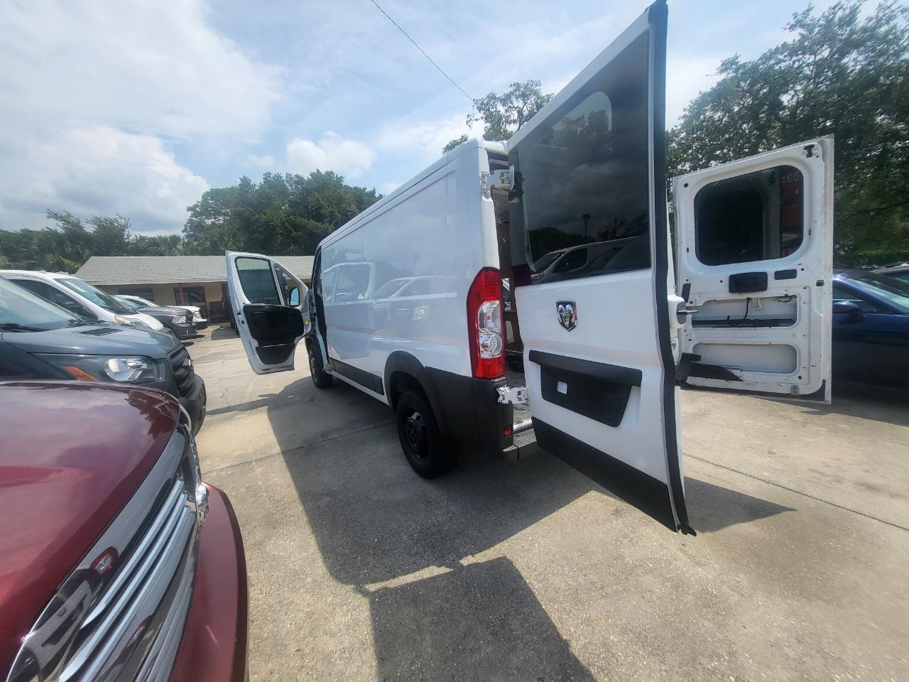 RAM Promaster 1500 Low Roof 136-in. WB 2020