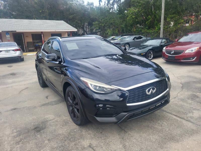 Infiniti QX30 Luxury AWD 2017