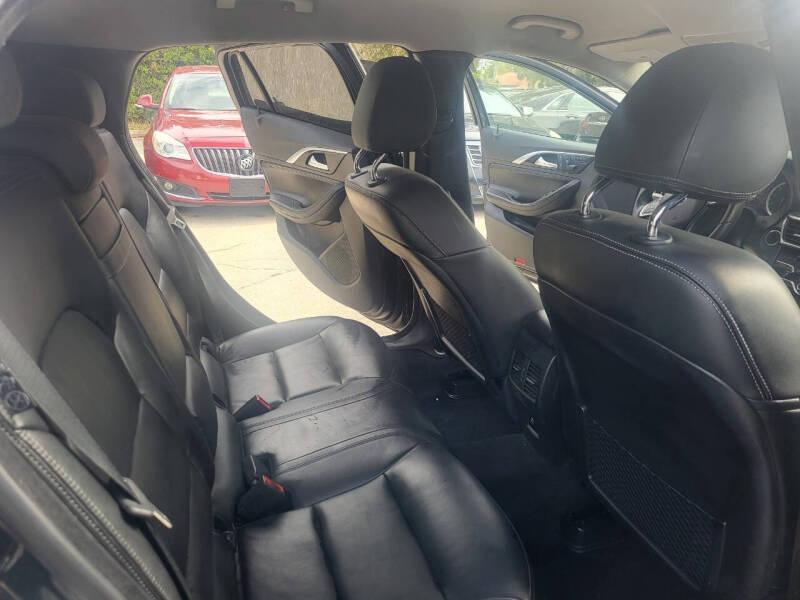 Infiniti QX30 Luxury AWD 2017