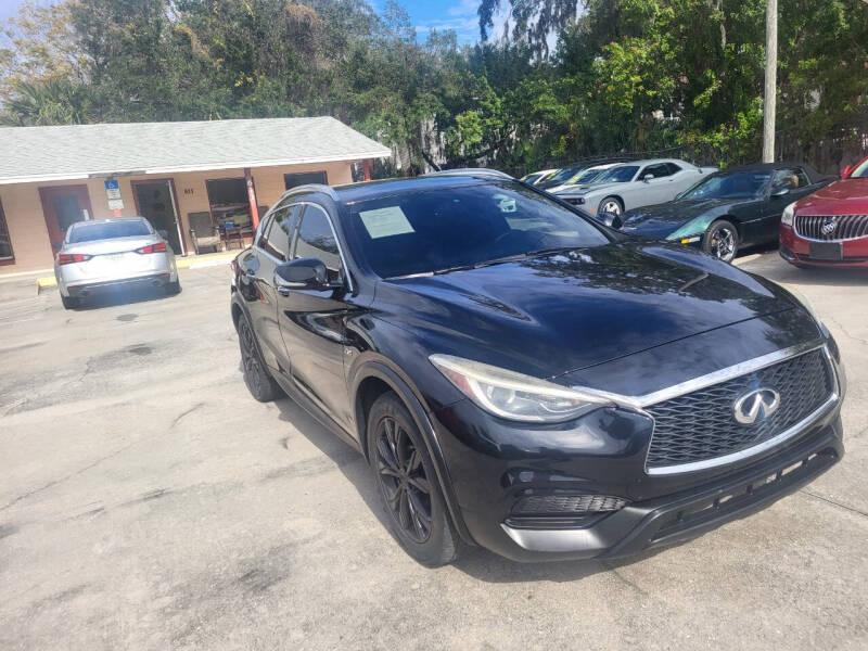 Infiniti QX30 Luxury AWD 2017