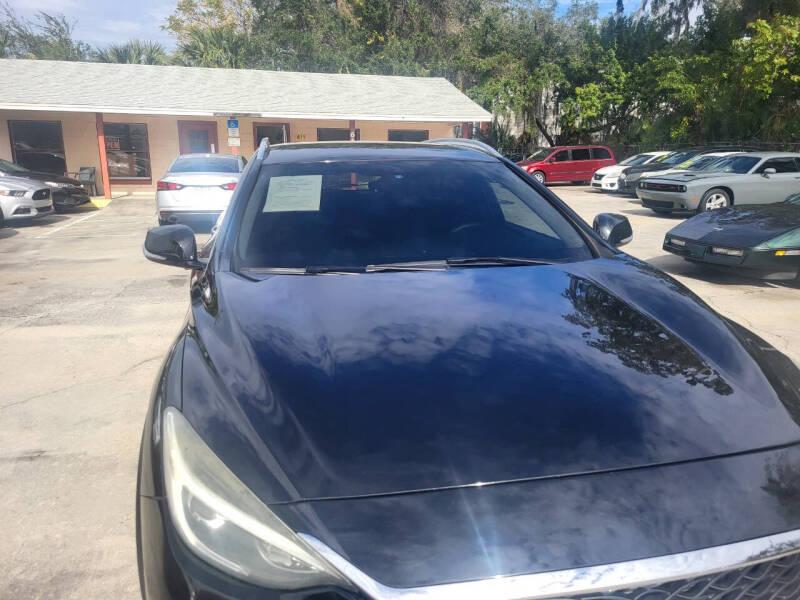 Infiniti QX30 Luxury AWD 2017
