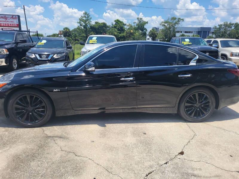 Infiniti Q50 3.0t LUXE 2018