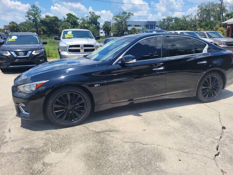 Infiniti Q50 3.0t LUXE 2018