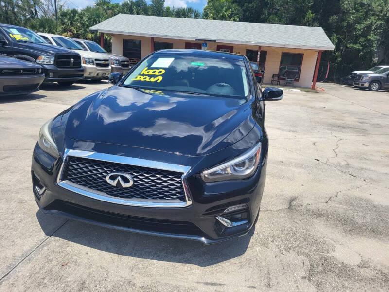 Infiniti Q50 3.0t LUXE 2018