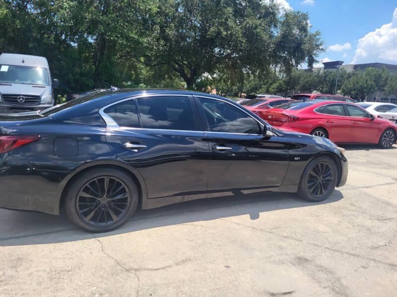 Infiniti Q50 3.0t LUXE 2018