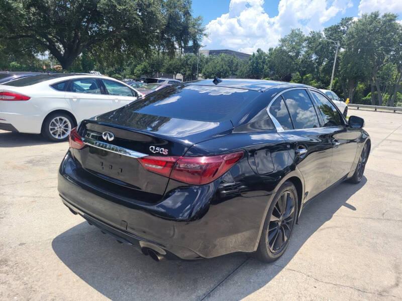 Infiniti Q50 3.0t LUXE 2018