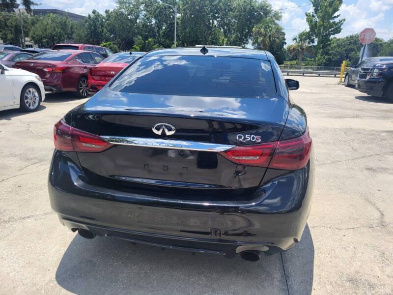 Infiniti Q50 3.0t LUXE 2018