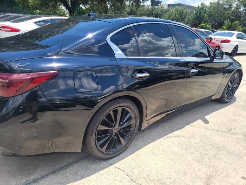 Infiniti Q50 3.0t LUXE 2018