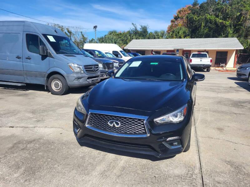 Infiniti Q50 3.0t LUXE 2018
