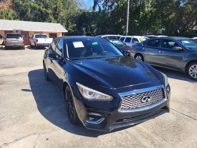 Infiniti Q50 3.0t LUXE 2018