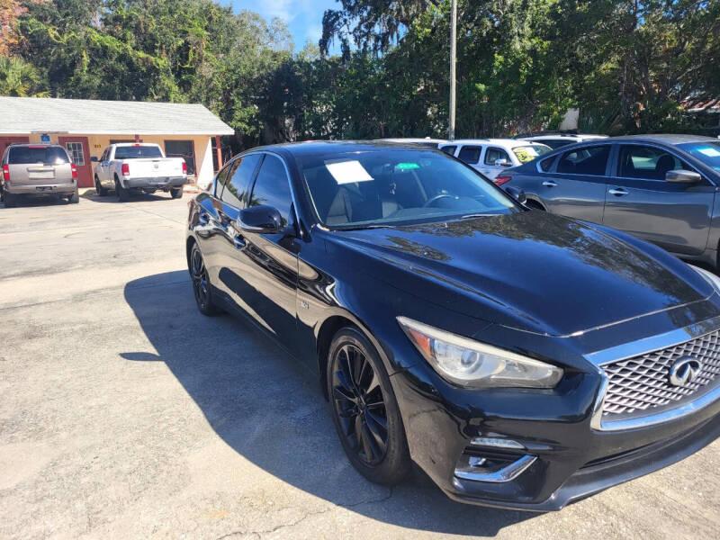 Infiniti Q50 3.0t LUXE 2018
