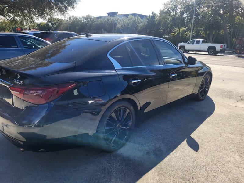 Infiniti Q50 3.0t LUXE 2018