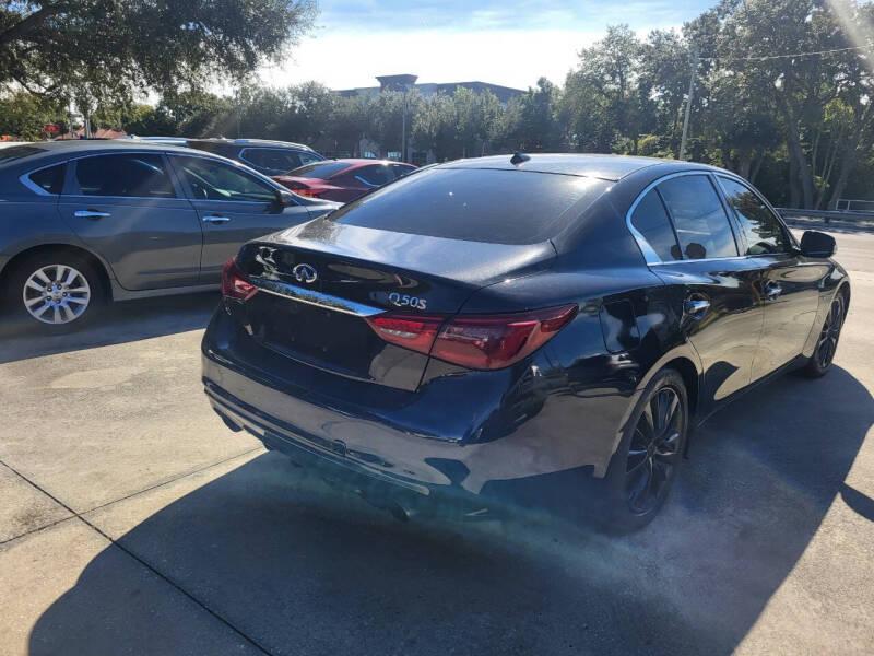 Infiniti Q50 3.0t LUXE 2018