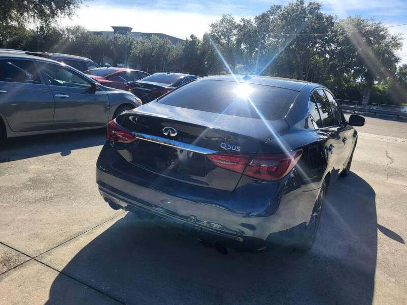Infiniti Q50 3.0t LUXE 2018