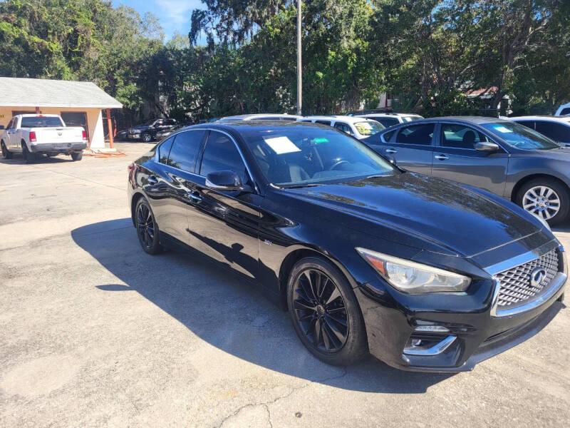 Infiniti Q50 3.0t LUXE 2018