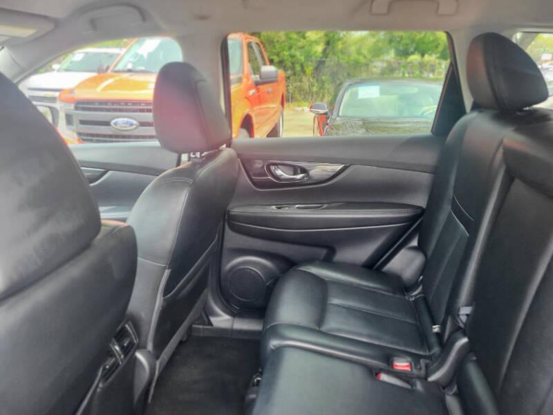 Nissan Rogue S AWD 2017