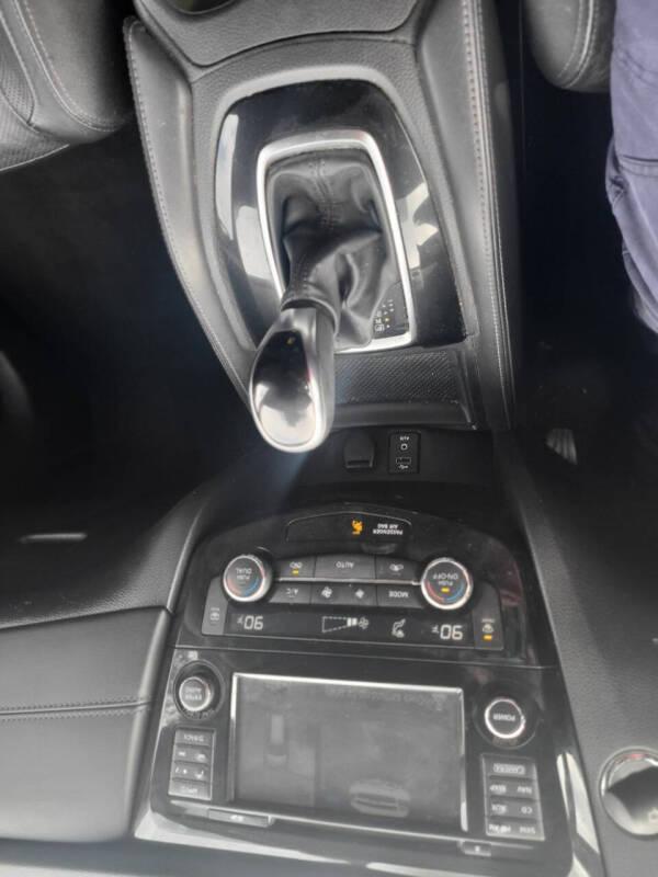 Nissan Rogue S AWD 2017
