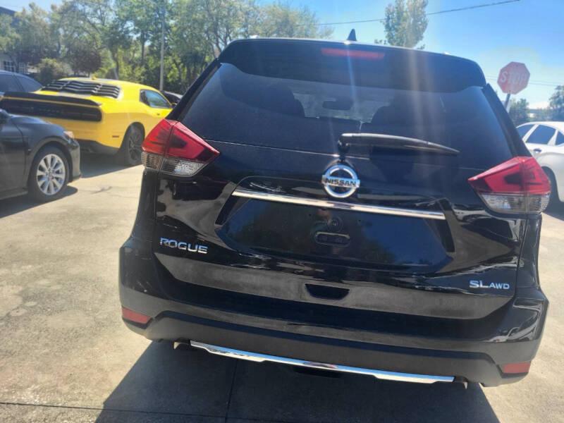 Nissan Rogue S AWD 2017