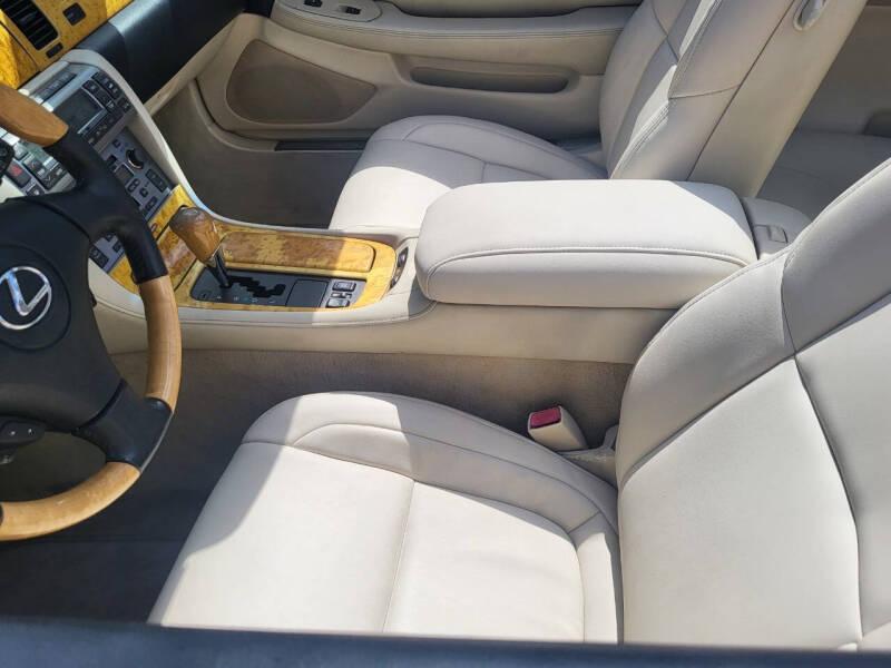 Lexus SC 430 Convertible 2004
