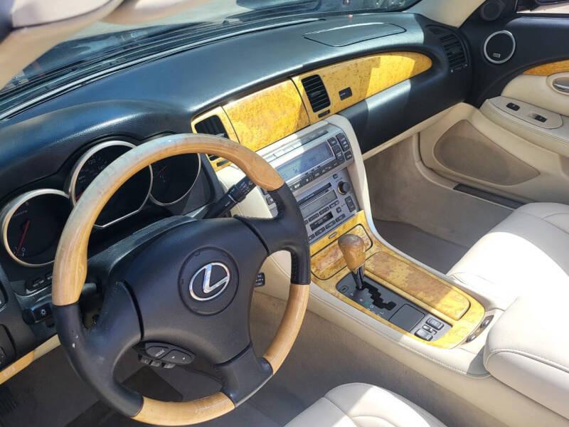 Lexus SC 430 Convertible 2004