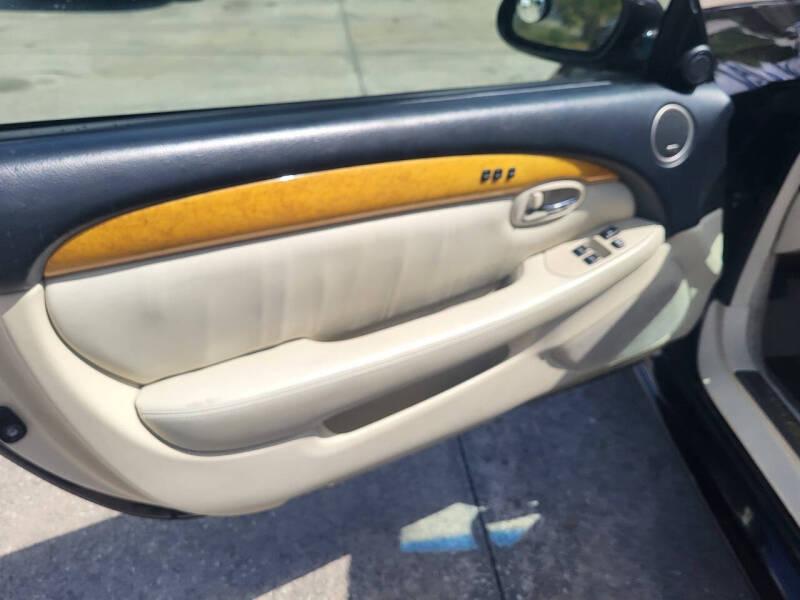 Lexus SC 430 Convertible 2004