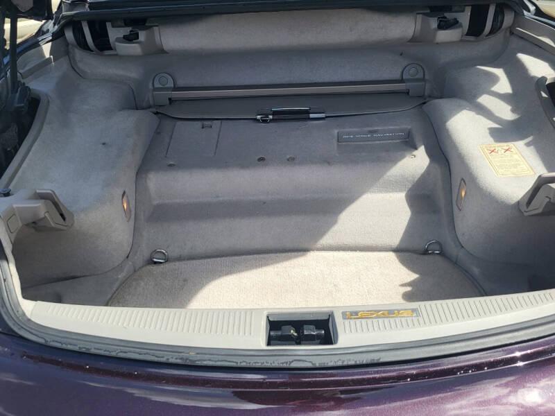 Lexus SC 430 Convertible 2004