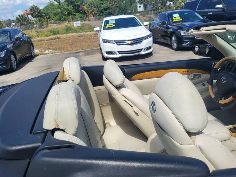 Lexus SC 430 Convertible 2004