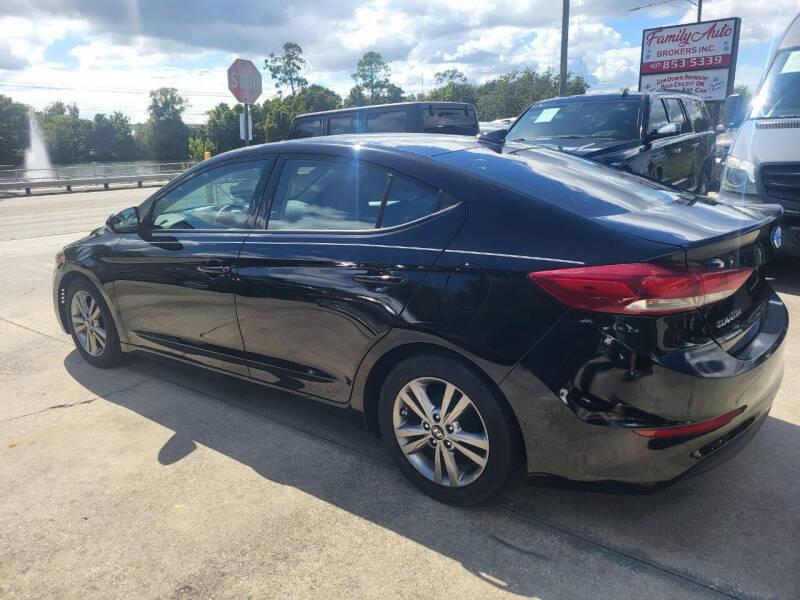 Hyundai Elantra Value Edition 6A 2017
