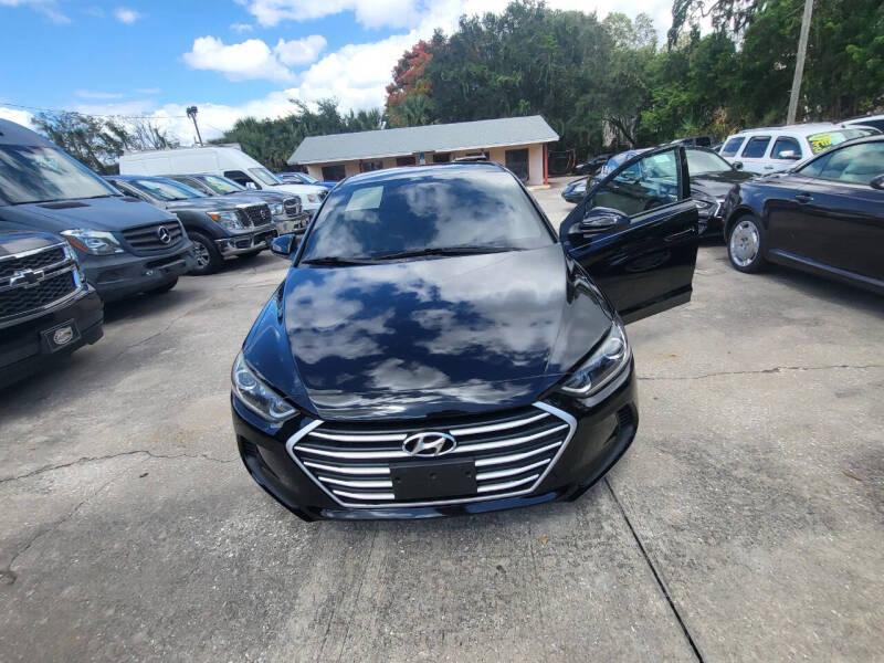 Hyundai Elantra Value Edition 6A 2017