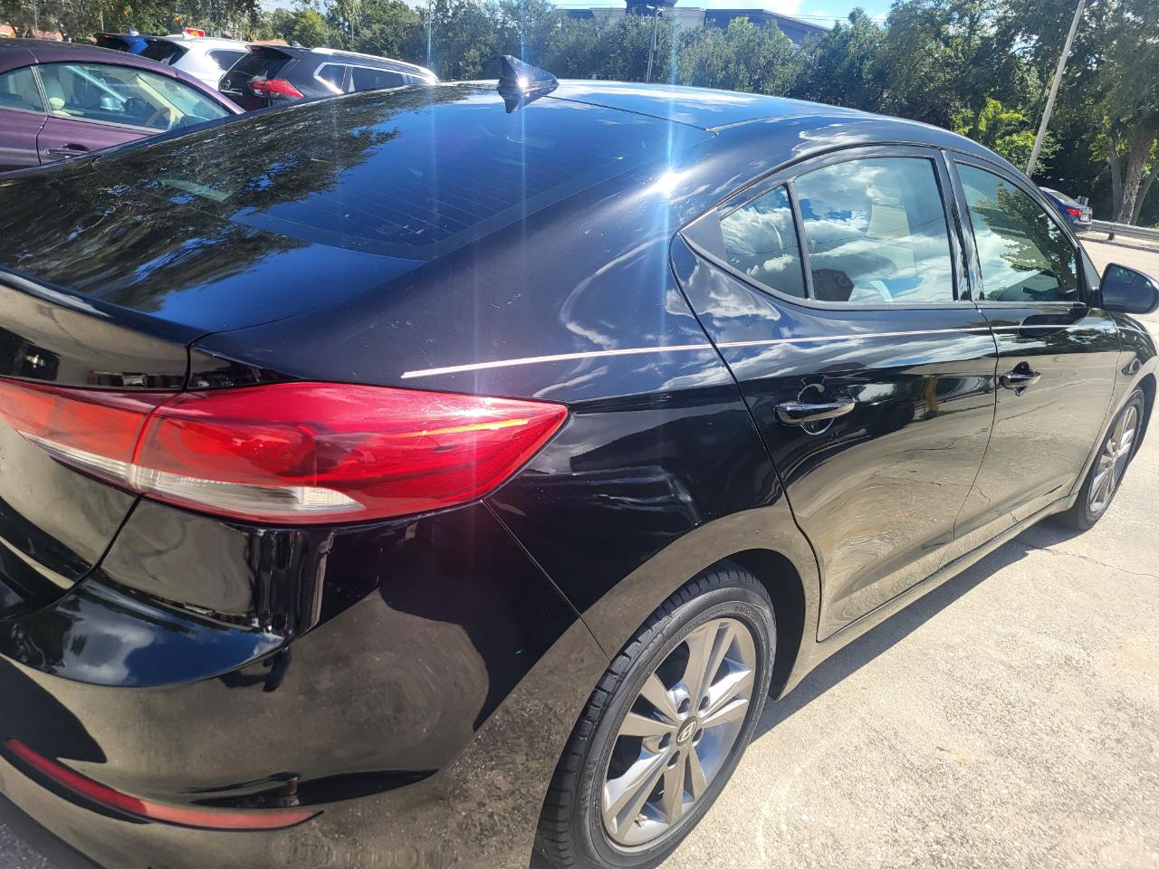 2017 Hyundai Elantra SE - Photo 46