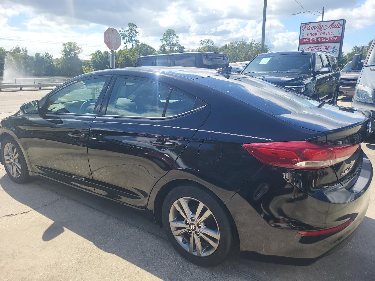 2017 Hyundai Elantra SE - Photo 61