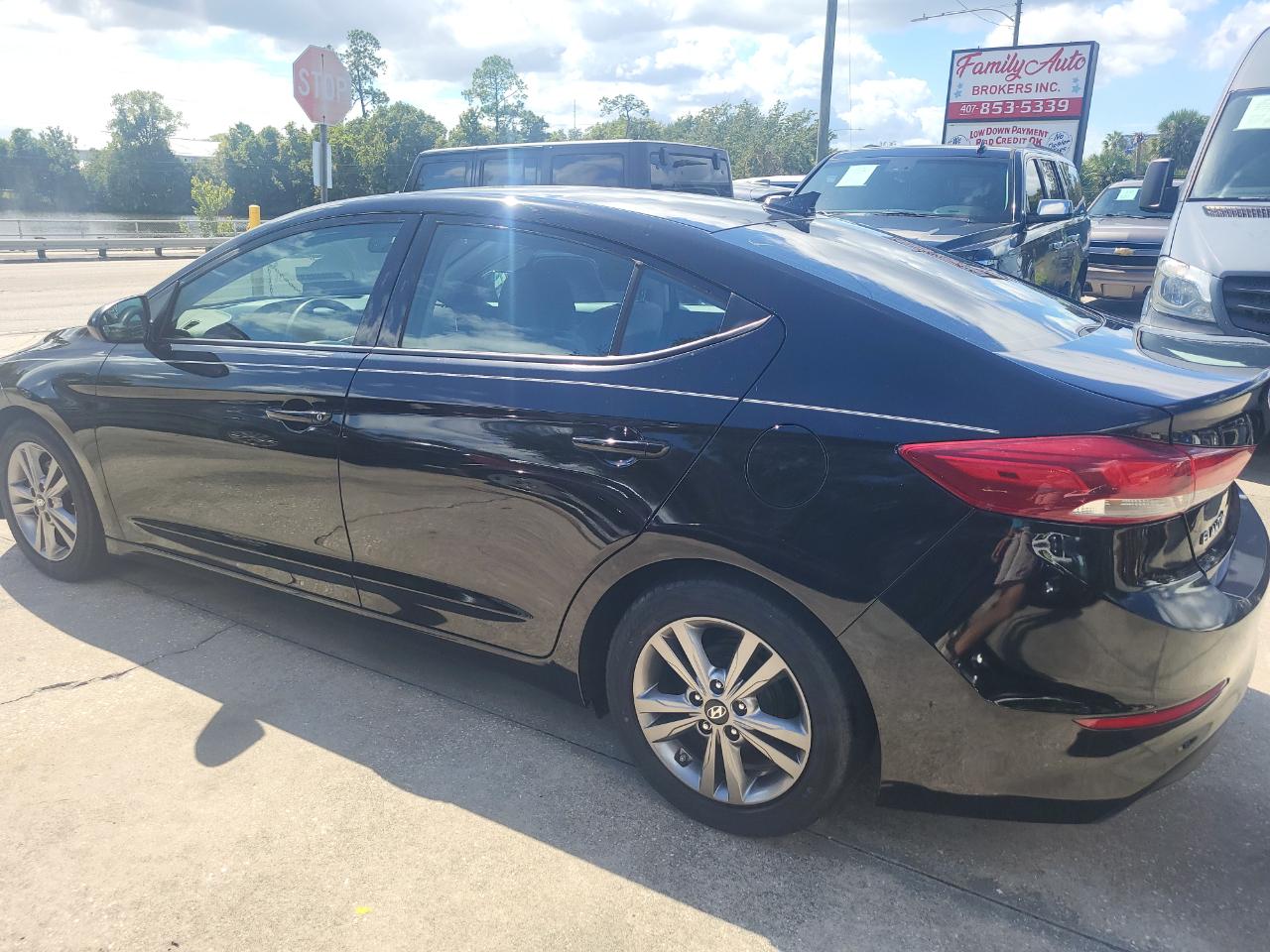 2017 Hyundai Elantra SE - Photo 67