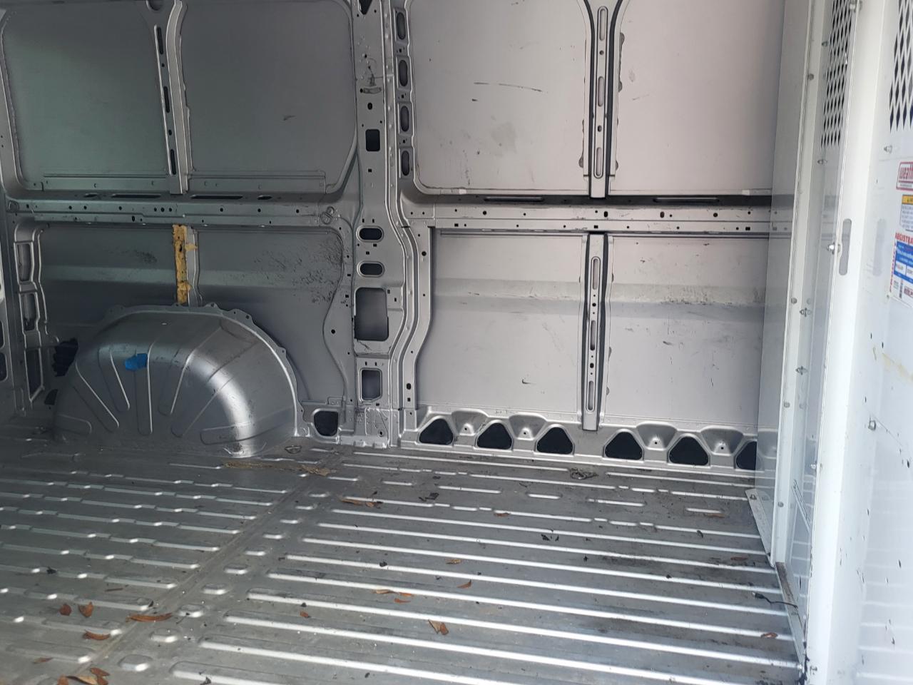 RAM Promaster 1500 Low Roof Tradesman 136-in. WB 2017