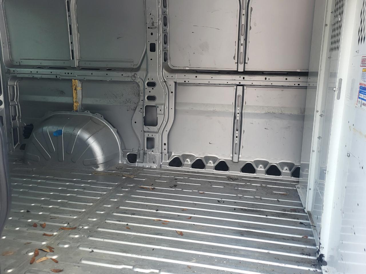 RAM Promaster 1500 Low Roof Tradesman 136-in. WB 2017
