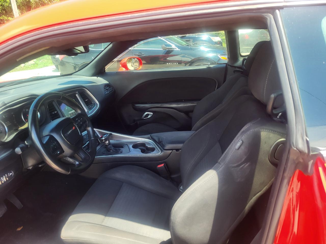 Dodge Challenger SXT 2020