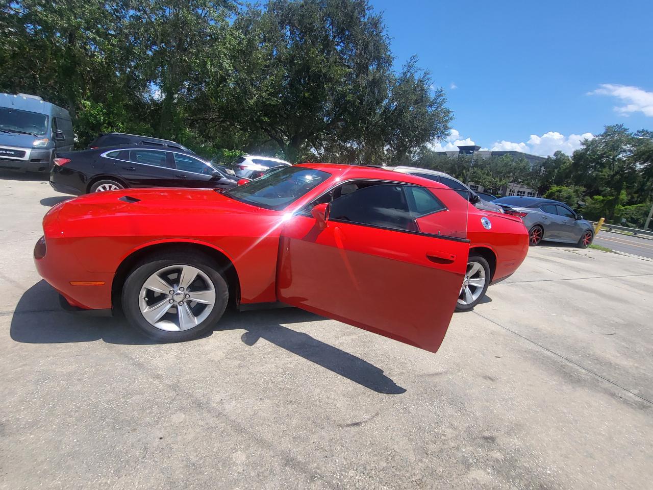 Dodge Challenger SXT 2020