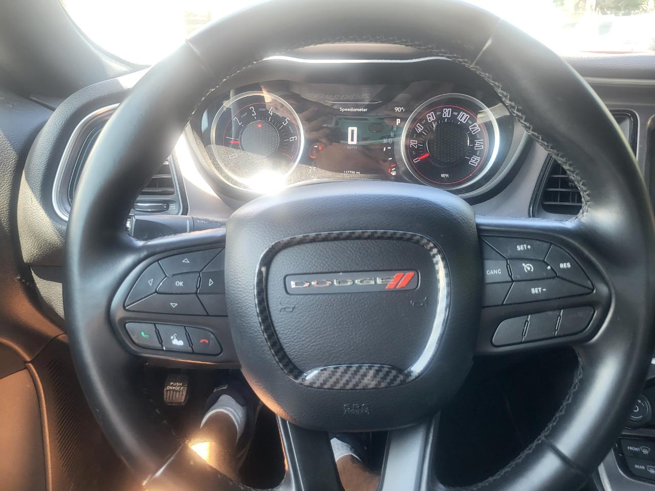 Dodge Challenger SXT 2020