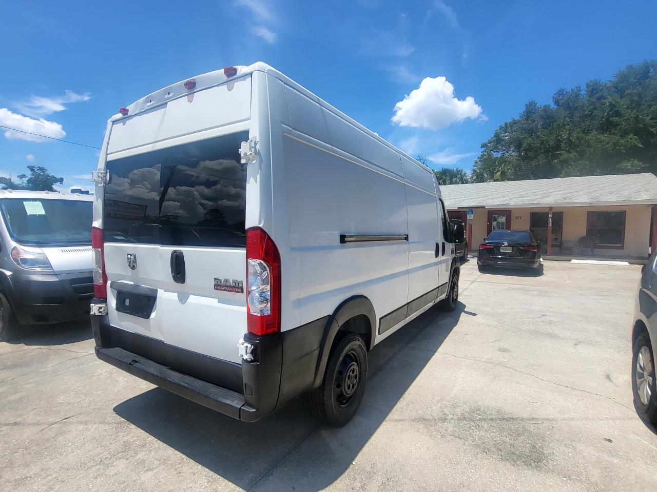 RAM Promaster 2500 High Roof Tradesman 159-in. WB 2017