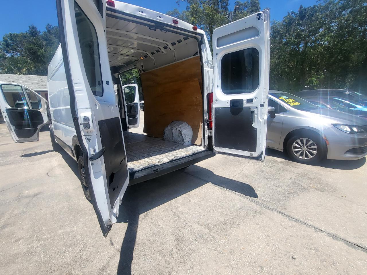 RAM Promaster 2500 High Roof Tradesman 159-in. WB 2017