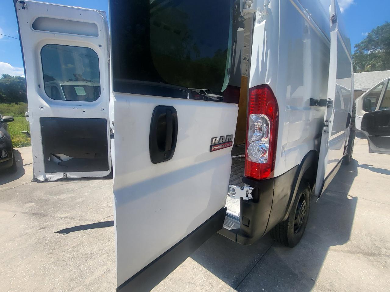 RAM Promaster 2500 High Roof Tradesman 159-in. WB 2017