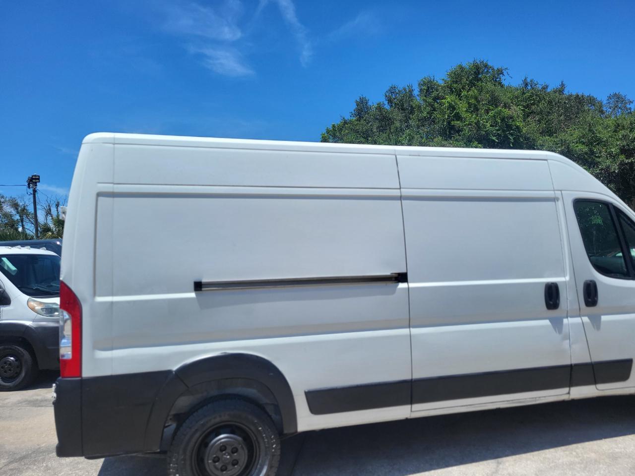 RAM Promaster 2500 High Roof Tradesman 159-in. WB 2017