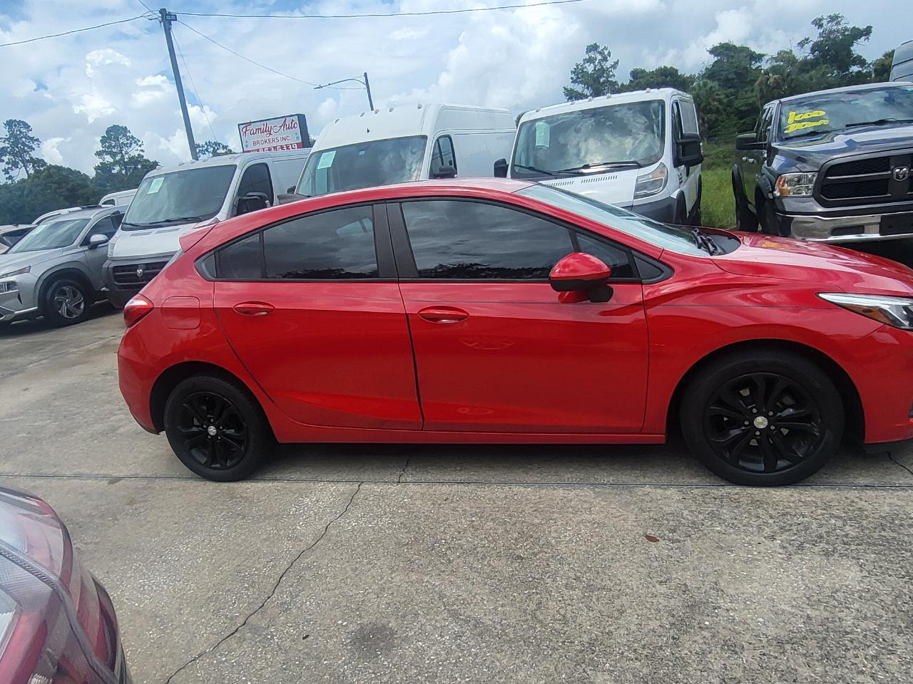 Chevrolet Cruze LS Hatchback 2019
