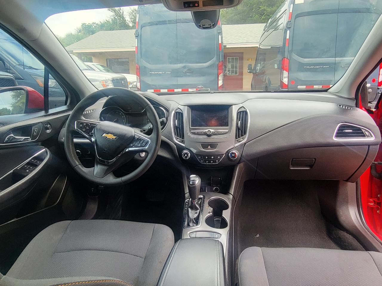 Chevrolet Cruze LS Hatchback 2019