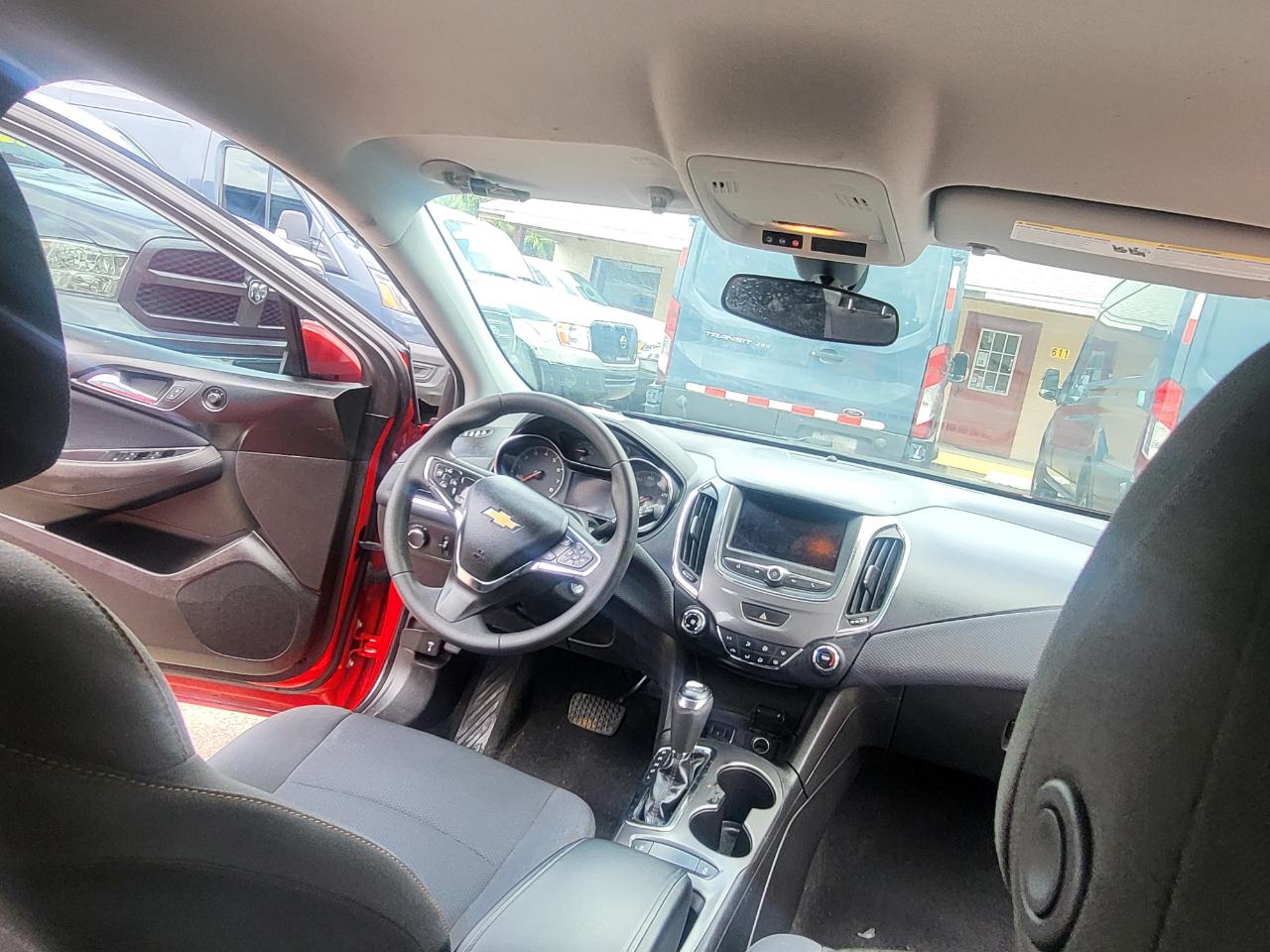 Chevrolet Cruze LS Hatchback 2019