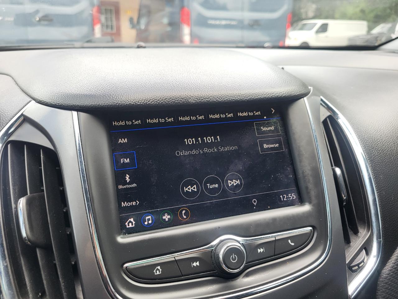 Chevrolet Cruze LS Hatchback 2019