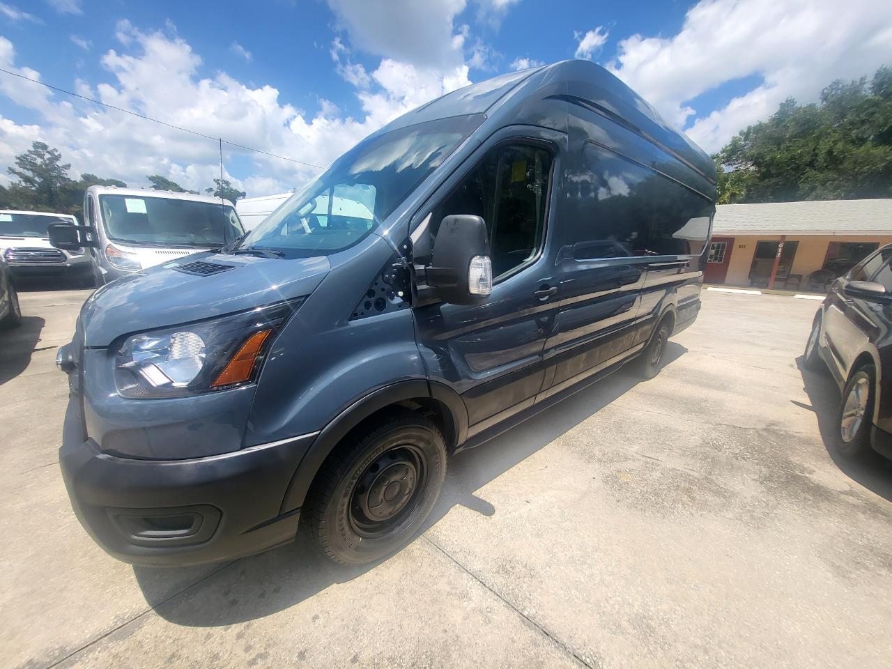 Ford Transit 250 Van High Roof w/Sliding Pass. 148-in. WB EL 2020
