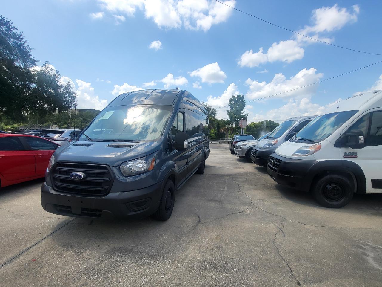 Ford Transit 250 Van High Roof w/Sliding Pass. 148-in. WB EL 2020