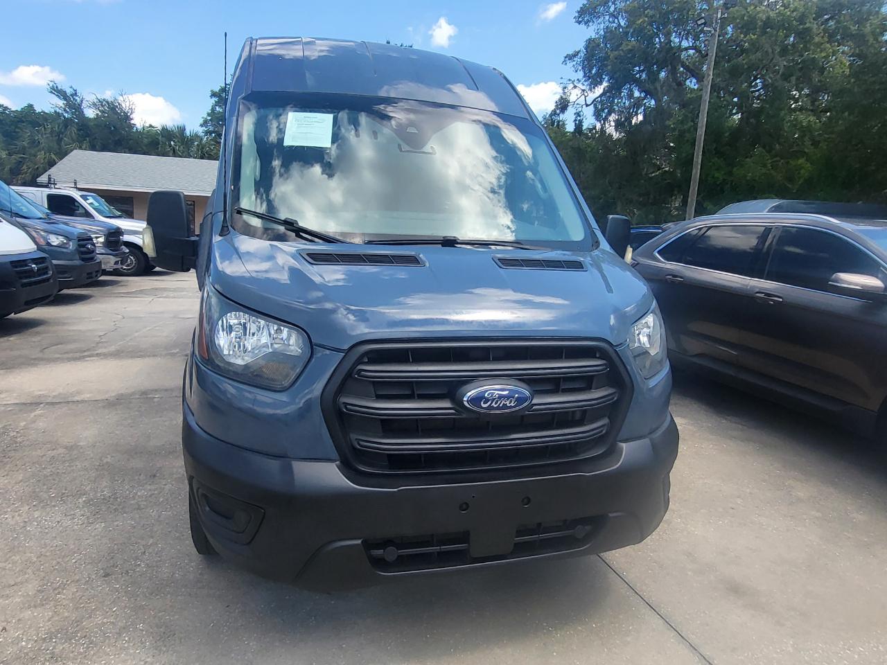 Ford Transit 250 Van High Roof w/Sliding Pass. 148-in. WB EL 2020
