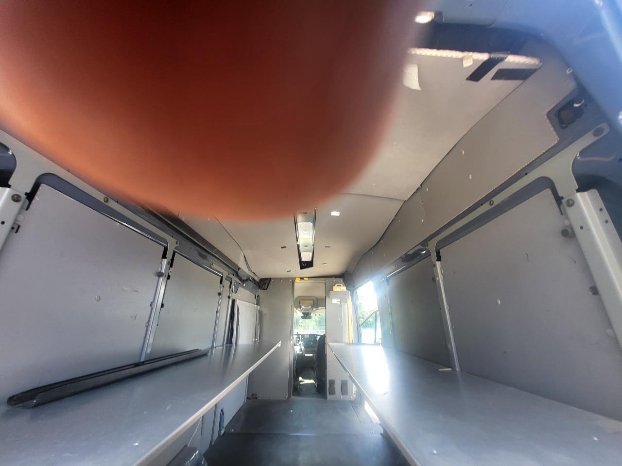Ford Transit 250 Van High Roof w/Sliding Pass. 148-in. WB EL 2020
