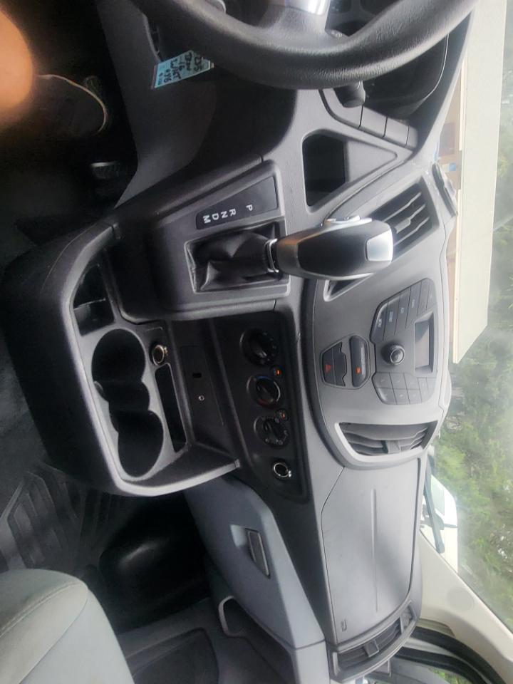 Ford Transit 250 Van Low Roof 60/40 Pass.130-in. WB 2016